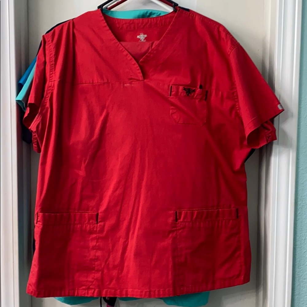 Scrub top and pants